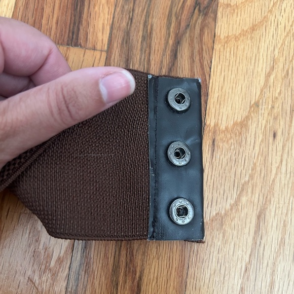 Statement Floral Women's Belt - Picture 4 of 4